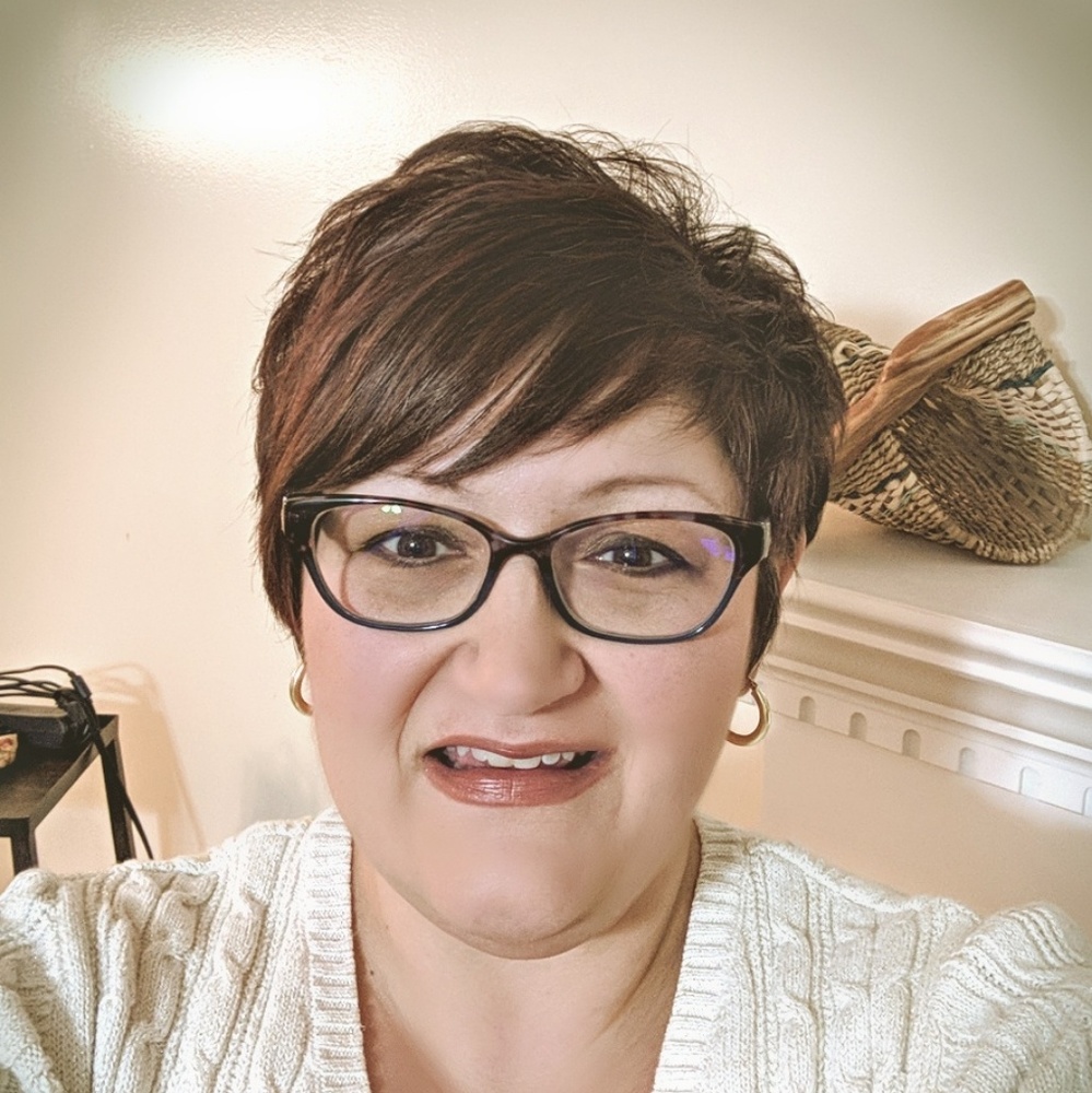 Meet your Posher, Stacie